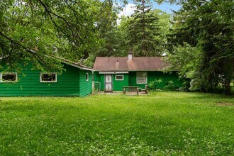 1210 Blaine Dr in Madison, WI - Building Photo - Building Photo