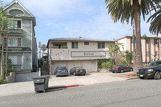 1132 12th St in Santa Monica, CA - Building Photo - Building Photo