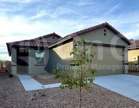 7786 S New Strike Way in Tucson, AZ - Building Photo - Building Photo