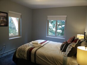 1400 Hubbell Pl in Seattle, WA - Building Photo - Building Photo