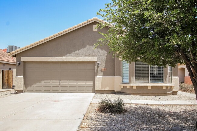 property at 1302 E Vernoa St