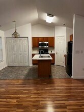 10011 Redbud Tree Ct in Charlotte, NC - Building Photo - Building Photo