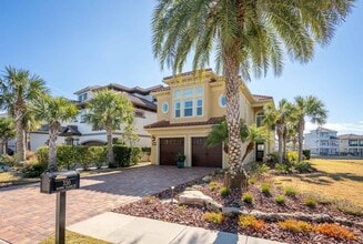 330 Harbor Village Point N in Palm Coast, FL - Building Photo - Building Photo