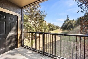 126 Vista Verdi Cir in Lake Mary, FL - Building Photo