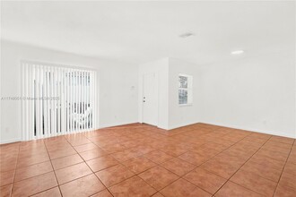 5411 SW 125th Terrace in Miramar, FL - Building Photo - Building Photo