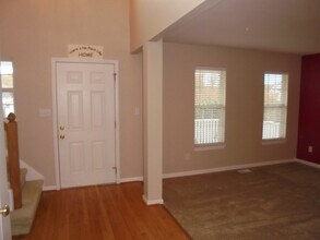 4016 Cole Ave in Jamestown, NC - Building Photo - Building Photo