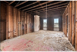 118 Van Horne St in Jersey City, NJ - Building Photo - Interior Photo