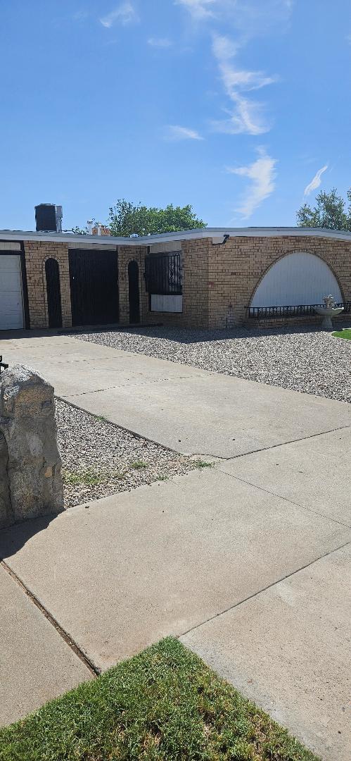 10412 Aphrodite Dr in El Paso, TX - Foto de edificio - Building Photo