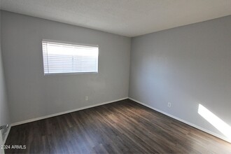 1750 E 6th Ave in Mesa, AZ - Building Photo - Building Photo
