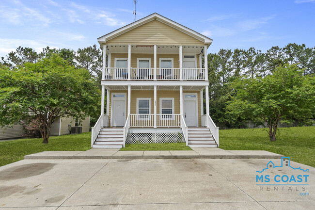 property at 2025 Toulouse St