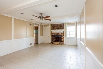 6994 Oakland Chase in Memphis, TN - Building Photo - Building Photo
