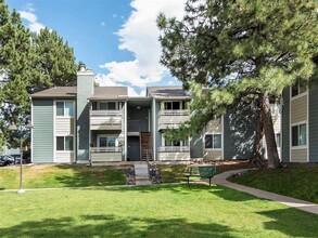Avery Park in Englewood, CO - Foto de edificio - Building Photo