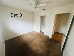 302 Tena St in Jacksonville, TX - Building Photo - Building Photo