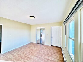 398 Park St in New Britain, CT - Building Photo