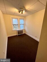 46 Holland Ave in Ardmore, PA - Foto de edificio - Building Photo