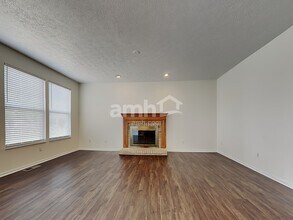 1214 Napa Ridge Ct in Union, KY - Foto de edificio - Building Photo