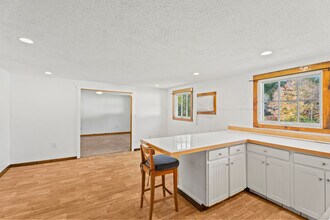 497 Winthrop Rd in Deep River, CT - Building Photo - Building Photo