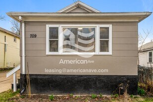 709 W Broad St in Rochester, NY - Building Photo