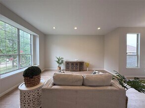 8525 Clearcreek Cir in Frisco, TX - Foto de edificio - Building Photo