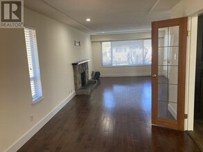 11531 Seafield Crescent in Richmond, BC - Building Photo - Building Photo