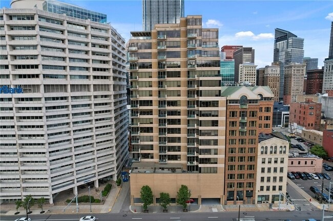 property at 151 Fort Pitt Blvd