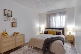 Coral Gardens in Phoenix, AZ - Foto de edificio - Interior Photo