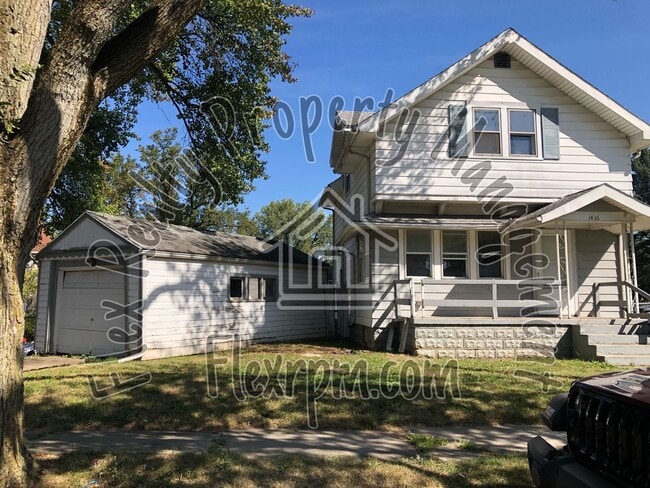 property at 1436 Walbridge Ave