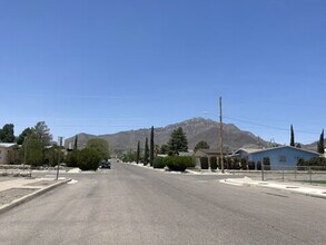 3905 Olympic Ave in El Paso, TX - Building Photo - Building Photo