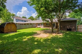 301 SW C St in Bentonville, AR - Building Photo - Building Photo