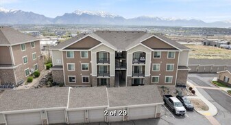 2153 Springtime Dr in Saratoga Springs, UT - Building Photo
