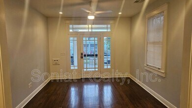2915 Grand Rte Saint John St in New Orleans, LA - Building Photo - Building Photo