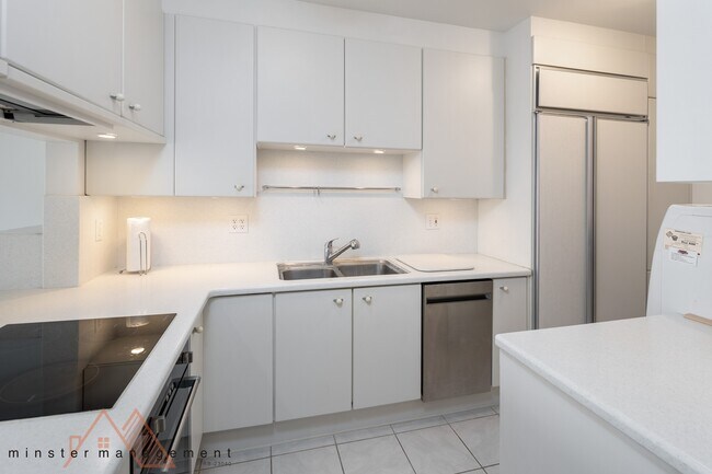 1521 Alexander St in Honolulu, HI - Building Photo - Building Photo