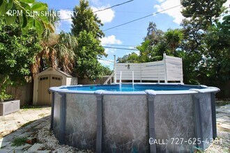 6719 13th St N in St. Petersburg, FL - Building Photo - Building Photo