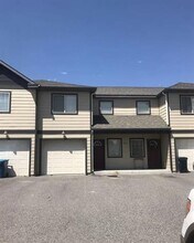 941 Saxon Way in Bozeman, MT - Building Photo - Building Photo