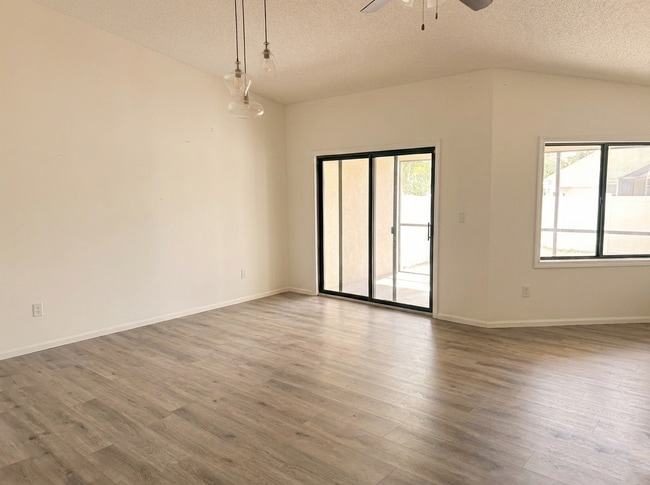 10821 Paso Fino Dr in Wellington, FL - Building Photo - Building Photo