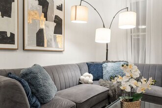 618 W Patterson Ave in Chicago, IL - Foto de edificio - Building Photo