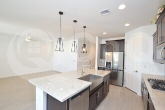 4316 Suncup Dr in San Tan Valley, AZ - Foto de edificio - Building Photo