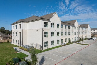Hanover Lakemont in Richmond, TX - Building Photo - Building Photo
