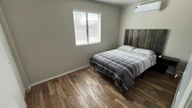 3645 W Hadley St in Phoenix, AZ - Building Photo - Building Photo