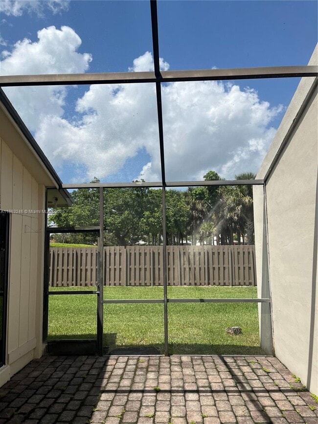 11777 SW 108th Ln in Miami, FL - Building Photo - Building Photo