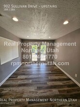 902 Sullivan Dr in Ogden, UT - Building Photo - Building Photo