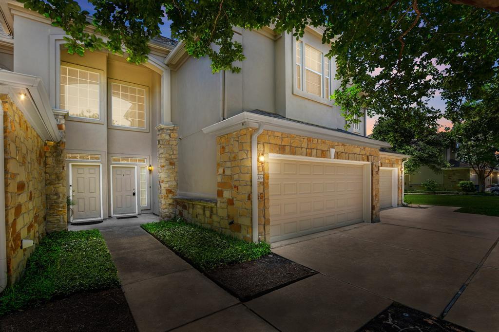 1101 E Parmer Ln in Austin, TX - Building Photo