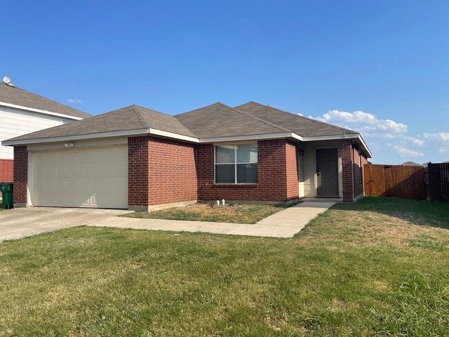 property at 531 Cantebury Park Ln