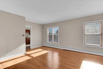 17 S 4th Ave in St. Charles, IL - Building Photo - Building Photo