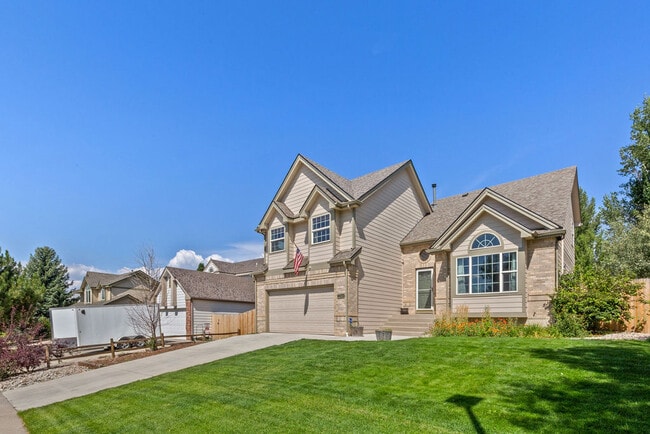 property at 4430 Sagamore Dr