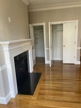 22 Beacon St, Unit 3 in Boston, MA - Building Photo - Building Photo