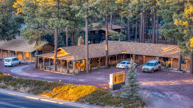 property at 1078 E White Mountain Blvd