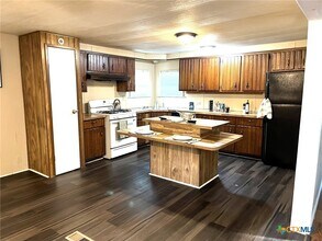 5576 Helm Ln in Temple, TX - Building Photo - Building Photo