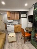 351 S Elizabeth St, Unit B in Salt Lake City, UT - Building Photo