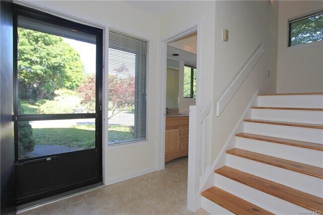 246 Heritage Hills in Somers, NY - Building Photo - Building Photo